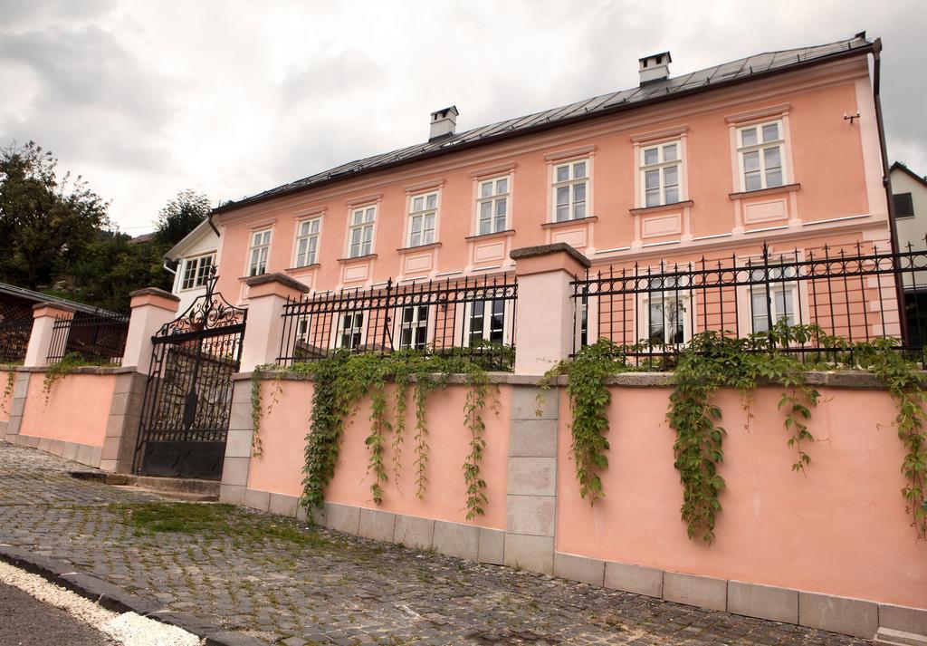 Apartmany Antik Pratterov Dom Банска-Штьявница Экстерьер фото