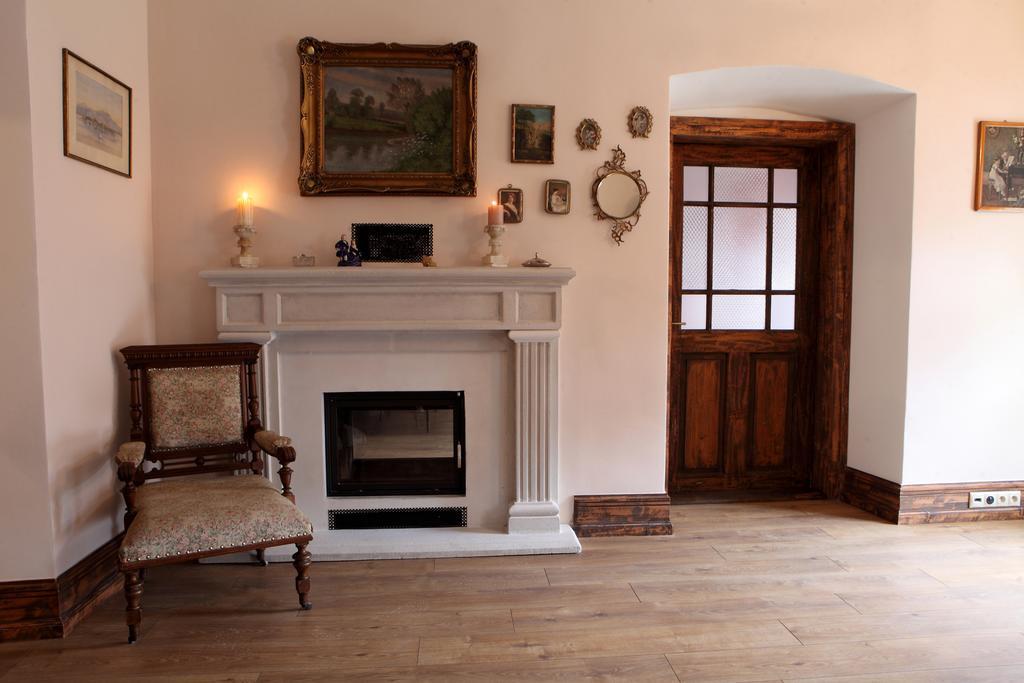 Apartmany Antik Pratterov Dom Банска-Штьявница Номер фото